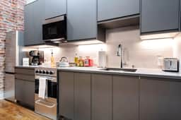 Hollyhock Suite 403: 2 bed/1 bath