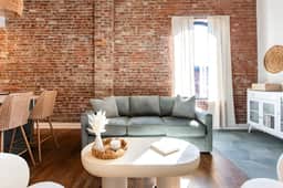 Hollyhock Suite 407: 3 bed /2 bath