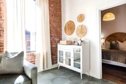 Hollyhock Suite 407: 3 bed /2 bath